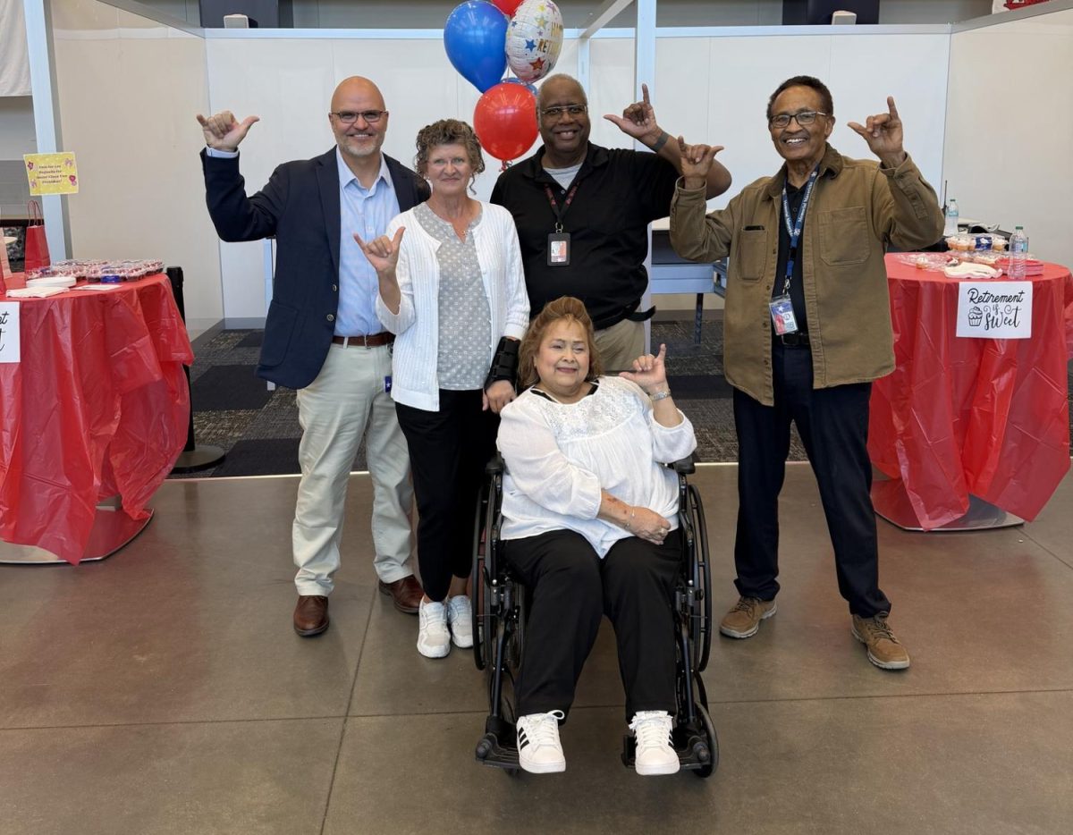 Memorial celebrated five teachers retiring last week. 